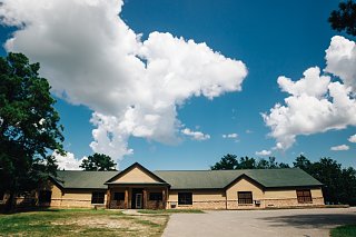 Adult Guest Lodge Carolina Creek